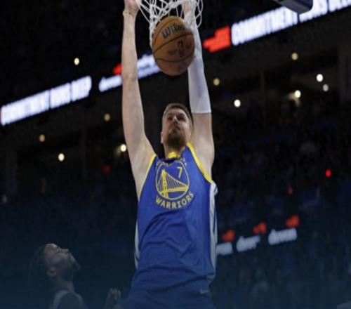 近6場18+6+5助！勇士終于淘到寶，科爾醒醒吧他比追夢更值得首發(fā)