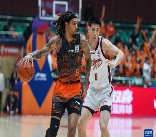 CBA常规赛：浙江稠州金租胜山东高速