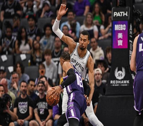 21戰(zhàn)19勝，文班已考慮季后賽！馬刺3大優(yōu)勢連破紀(jì)錄威少成背景板