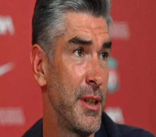 TA：新月有意請理查德休斯做體育總監(jiān)，希望他今夏就能上任