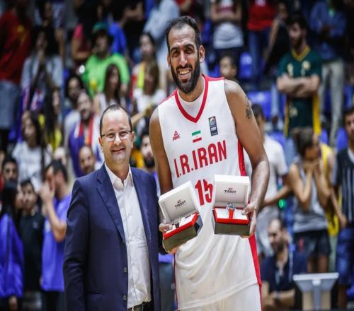 一個(gè)伊朗人，想到美國(guó)打NBA有多難