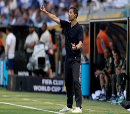 阿隆索場(chǎng)均2.24分仍下課阿韋洛亞2.0分！皇馬這次換帥圖什么