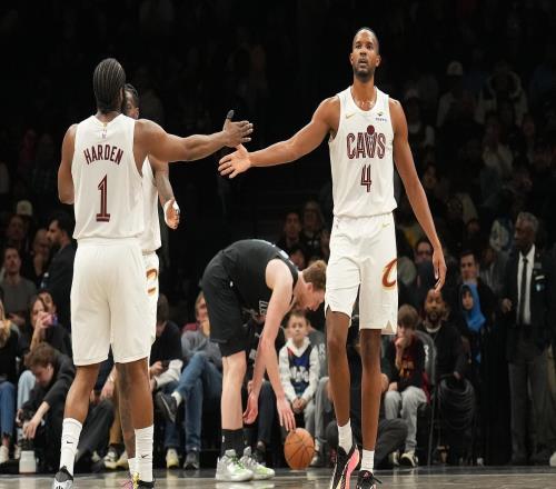 轟29+7+2！請把球給哈登，阿特金森賽后攤牌，提到莫布里把話挑明