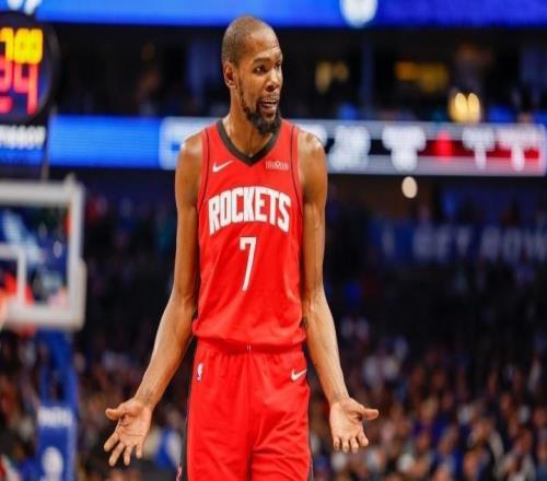 單場7失誤！火箭舊將為KD鳴不平：終結(jié)點變組織者，管理層該背鍋
