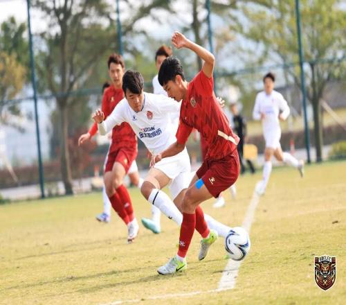恒大足校首秀！中冠报名公示，初审80队，广东多达9支，村超亮相
