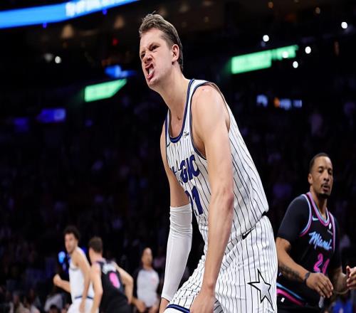 重傷后狀態(tài)大不如前了！魔術替補內線大將簡直是被雷霆各種打爆