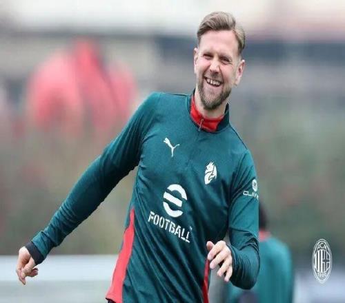 斯基拉丨米蘭無(wú)意買斷菲爾克魯格