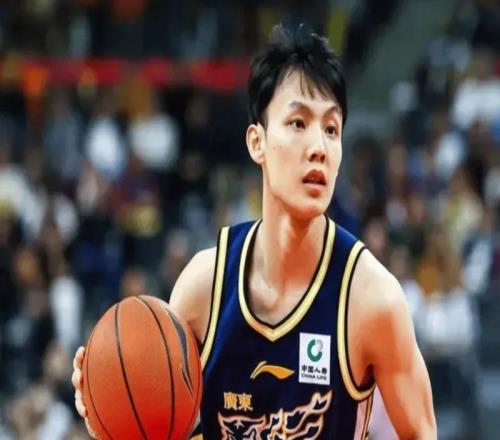 廣東勝新疆4利好！徐杰球權(quán)提升，焦泊喬展現(xiàn)投籃，崔永熙太好使