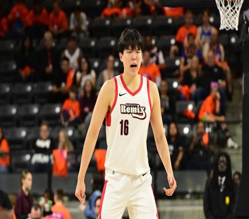 狀態(tài)不佳，楊瀚森投籃4中3得8分3板3助，出現(xiàn)6次失誤