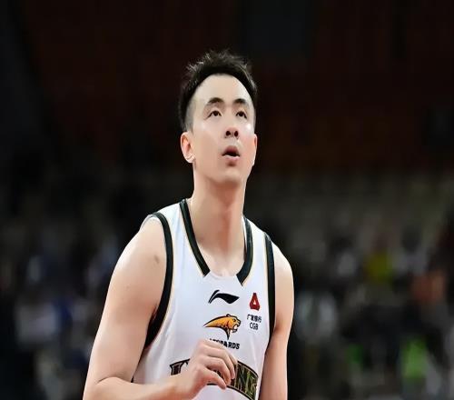 遼寧9786廣州3喜1憂！后場搭建完畢，付豪高效，李曉旭仍關(guān)鍵