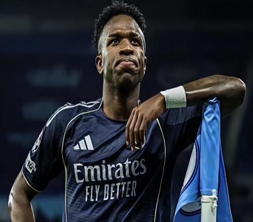 21，30！歐冠瘋狂一夜，皇馬巴黎雙殺，槍手晉級(jí)，黑馬被逆轉(zhuǎn)