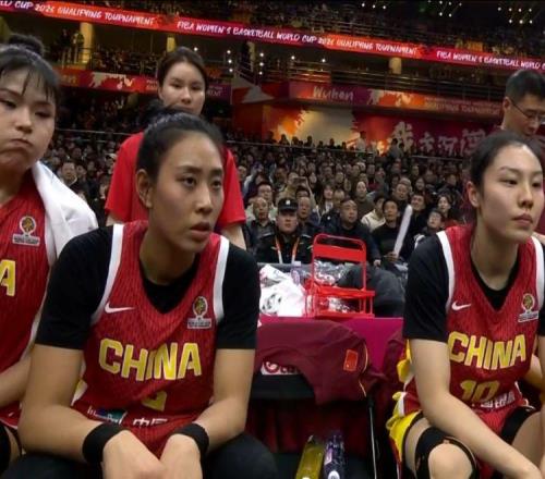 再漂亮也不能留！李夢替代者5戰合計17中4，球迷：世界杯別帶她了