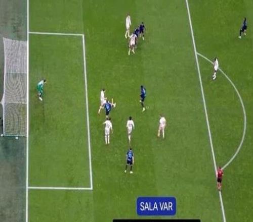 弗拉泰西倒地時(shí)裁判錄音公布，主裁&VAR：接觸很輕，不是犯規(guī)