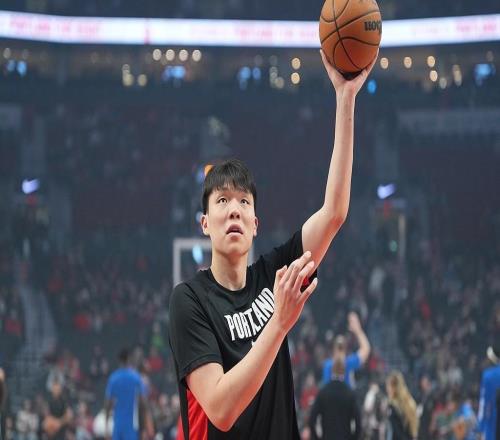 開(kāi)拓者明日比賽傷病名單：楊瀚森下放G聯(lián)賽缺席，羅威出戰(zhàn)成疑