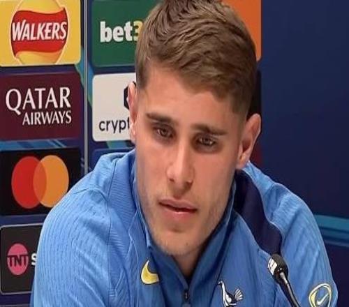 范德芬：首回合的滑倒跟鞋沒關(guān)系絕平紅軍是球隊(duì)值得得到的