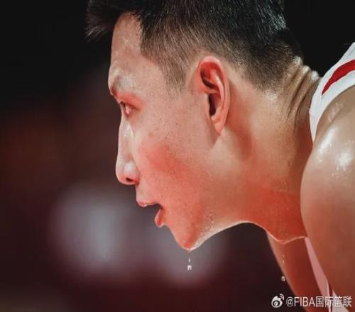 復(fù)出首秀！你好，易建聯(lián)！已經(jīng)等了整整2年時間