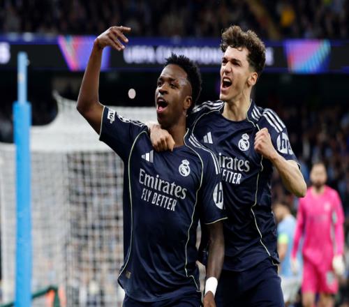 皇馬重新通電，維尼修斯?jié)M血復(fù)活