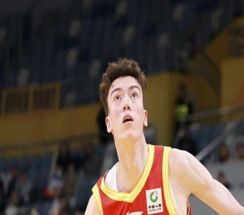 兩連勝！胡金秋砍下21分7籃板，浙江浙商證券主場力擒長白山恩都里