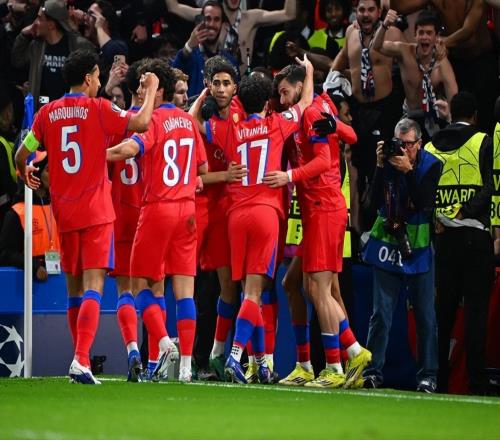 28！衛(wèi)冕冠軍大殺四方，切爾西慘敗出局，國內(nèi)外賽場雙線崩盤