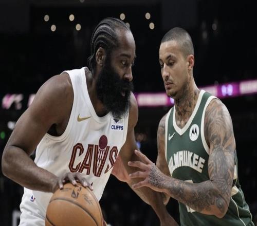 哈登：當(dāng)我開始沖內(nèi)線時，好事就會發(fā)生在我們球隊身上