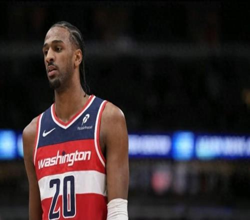 83分+36分+30分！一周之內(nèi)被5大中鋒刷爆數(shù)據(jù)，這隊(duì)成記錄背景板