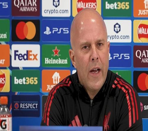 卡拉格說利物浦單打獨(dú)斗斯洛特：他這次說的我不同意