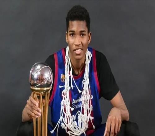 穆罕默德達(dá)博內(nèi)：2.10米的巴薩新星文班亞馬和字母哥的合體