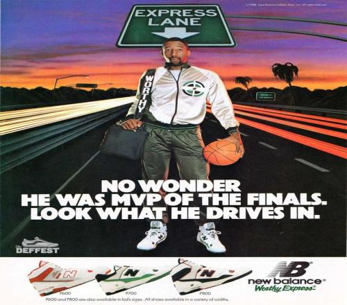 他們專賣“老頭鞋”，卻能簽下19歲NBA未來門面？