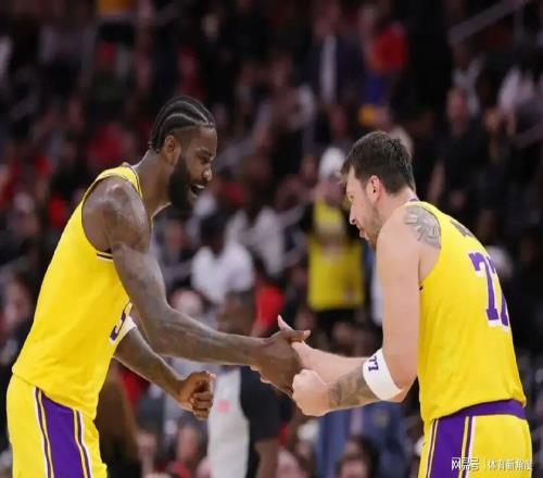 臥擦！艾頓反省了，湖人總冠軍看著有戲...