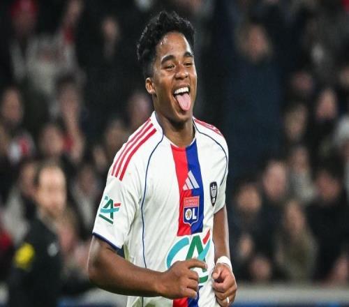 兩名新鋒入選名單引關(guān)注：英超法甲火爆射手，內(nèi)馬爾拿啥跟他們比