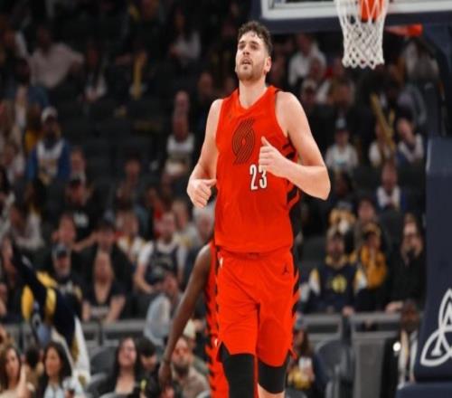 頭都打腫了！開拓者又贏一場，楊瀚森還是無法登場！