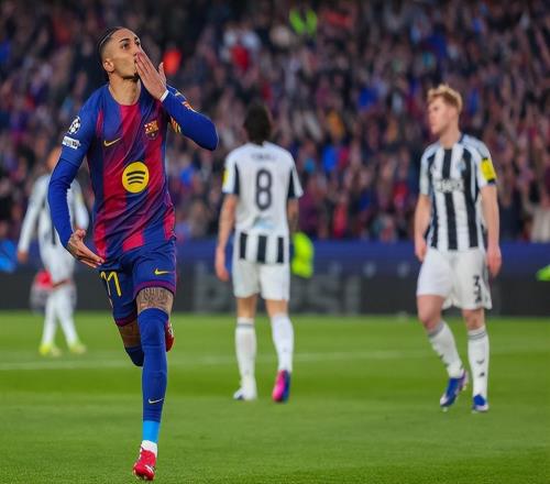 83！拉神獨(dú)造5球+亞馬爾超越姆巴佩巴薩火力全開(kāi)橫掃英超土豪