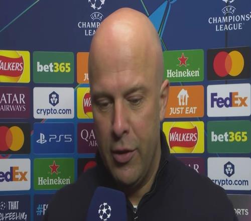 斯洛特：上半場情緒激動是因?qū)κ挚傇谕下?jié)奏，我不能接受