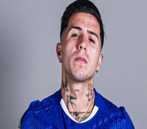 超級(jí)香餑餑！切爾西中場巨星遭6大豪強(qiáng)瘋搶，兩大熱門下家浮現(xiàn)