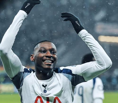 一場(chǎng)32，上演點(diǎn)射絕殺，熱刺慘遭淘汰，歐冠英超3大強(qiáng)隊(duì)出局