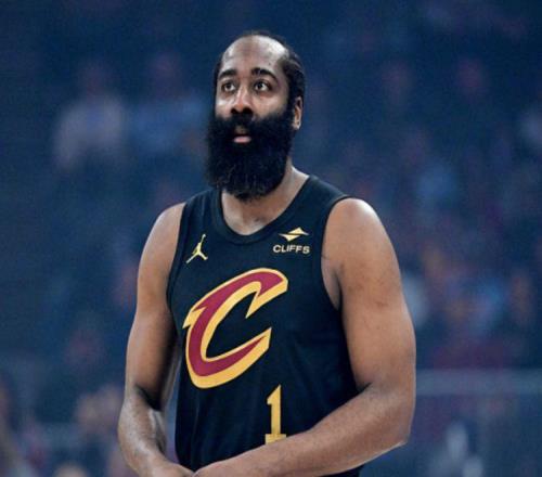 又轰下40+10+9！抱歉哈登：你要从历史第二变成历史第三了