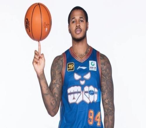 籃協(xié)重磅罰單：張吉驥吊銷經(jīng)紀(jì)人證書亨特+四川男籃被嚴(yán)重警告