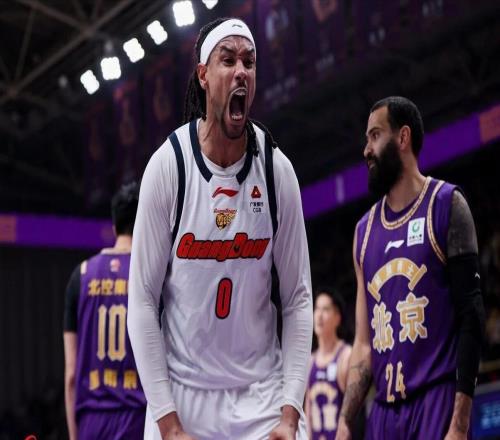 看上周琦老對(duì)手，朱芳雨又撿遼籃破爛內(nèi)線空虛，杜鋒難忍焦泊喬