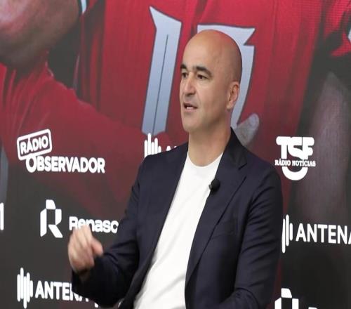 馬丁內(nèi)斯：執(zhí)教曼聯(lián)我現(xiàn)在只有一個(gè)重心，就是全力備戰(zhàn)世界杯