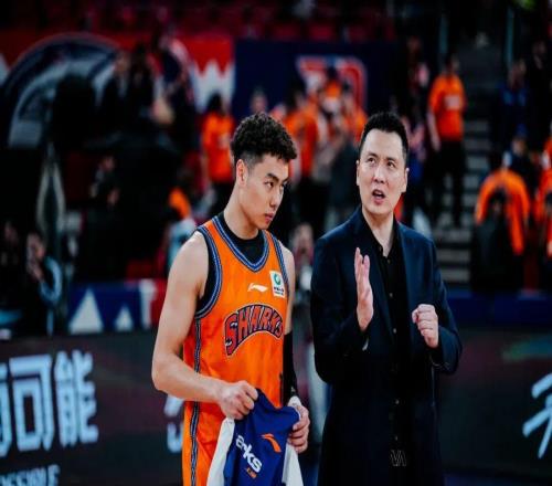 上海男籃的發動機回來了！