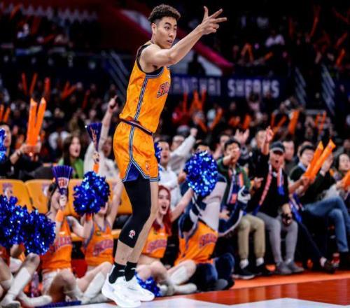 9中8砍21分打爆高詩巖！球迷喊話郭士強：帶他進國家隊放棄胡明軒