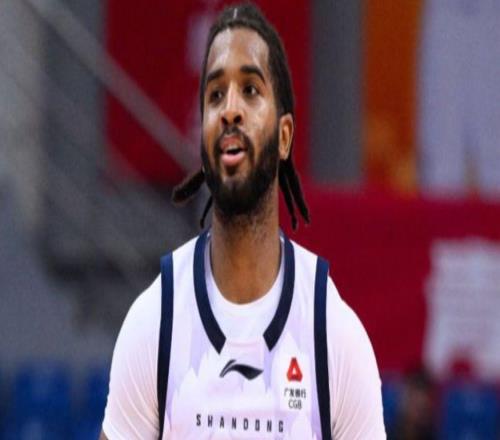 輸球又輸人！山東外援罵上海球迷，引發(fā)混亂：CBA將會(huì)送上罰單