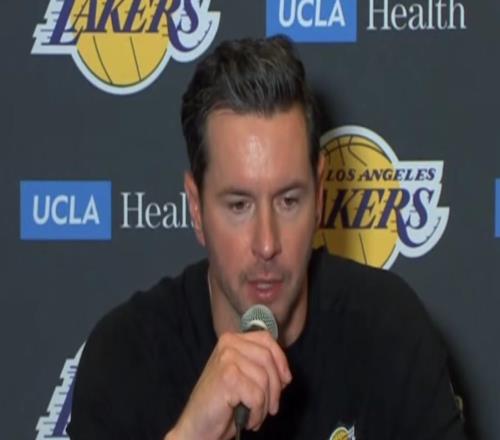 雷迪克：同样都是41岁，看着詹姆斯我感觉自己就是个失败者