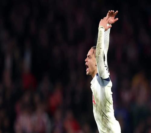 TA：熱刺的表現(xiàn)足以令人滿意，圖多爾的帥位逐漸變得穩(wěn)固