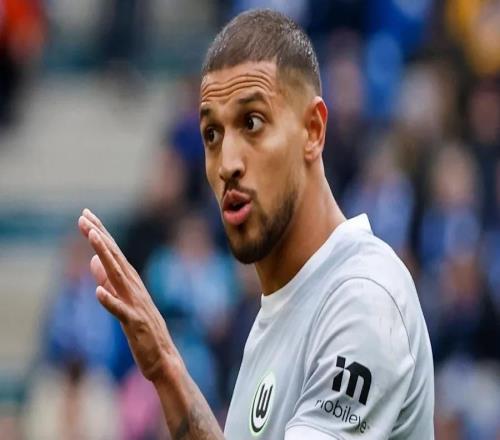 维尼修斯索萨：维尼修斯总想方设法扰乱对手，在青训时就如此