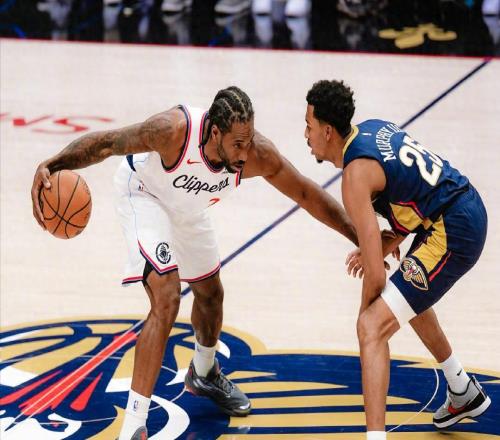 大爆冷！快船遭魚腩18分逆轉(zhuǎn)小卡25+8末節(jié)0出手泰倫盧又犯老毛病