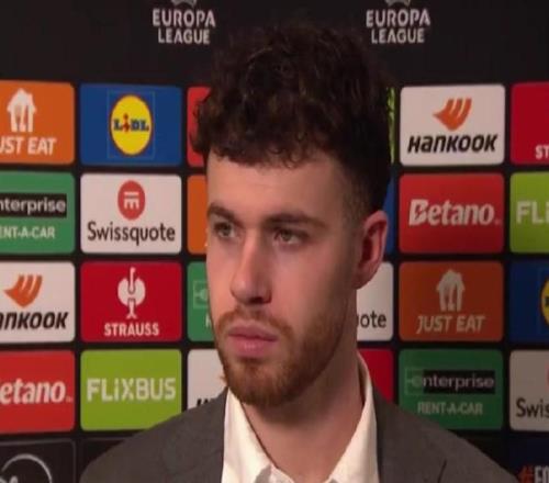 內(nèi)科威廉斯談點(diǎn)球大戰(zhàn)30：罰點(diǎn)球肯定會(huì)緊張，重要的是自信