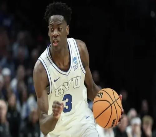 NBA狀元熱門迪班薩瘋?cè)纵喅鼍?，空?5分10籃板