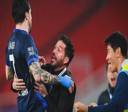 明晚客战河南，武汉三镇力争“转正”上岸！