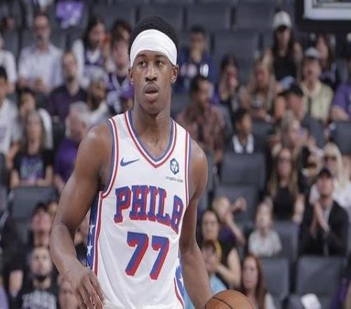 埃奇庫(kù)姆38+11雷諾30+4費(fèi)城客場(chǎng)大勝國(guó)王